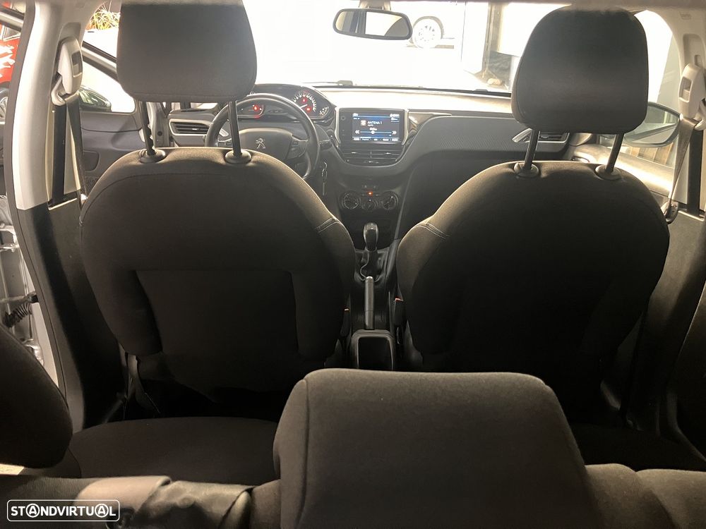 Peugeot 208 1.6 BlueHDi Style - 16