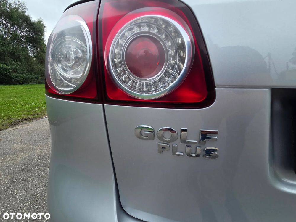 Volkswagen Golf Plus 1.6 Goal - 25
