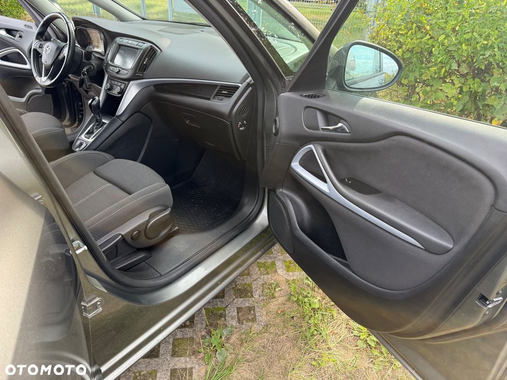 Opel Zafira 2.0 D (CDTI) Automatik Edition - 10