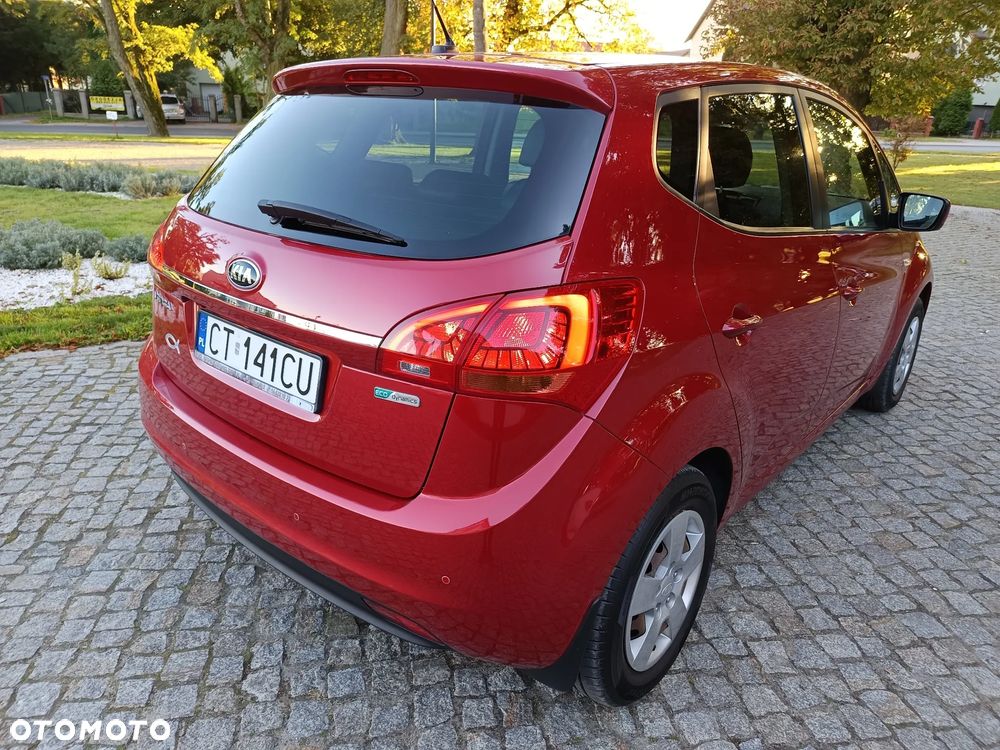 Kia Venga 1.4 Business Line - 33