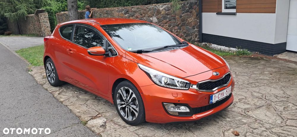 Kia Ceed 1.6 GDI ISG Platinum Edition - 30