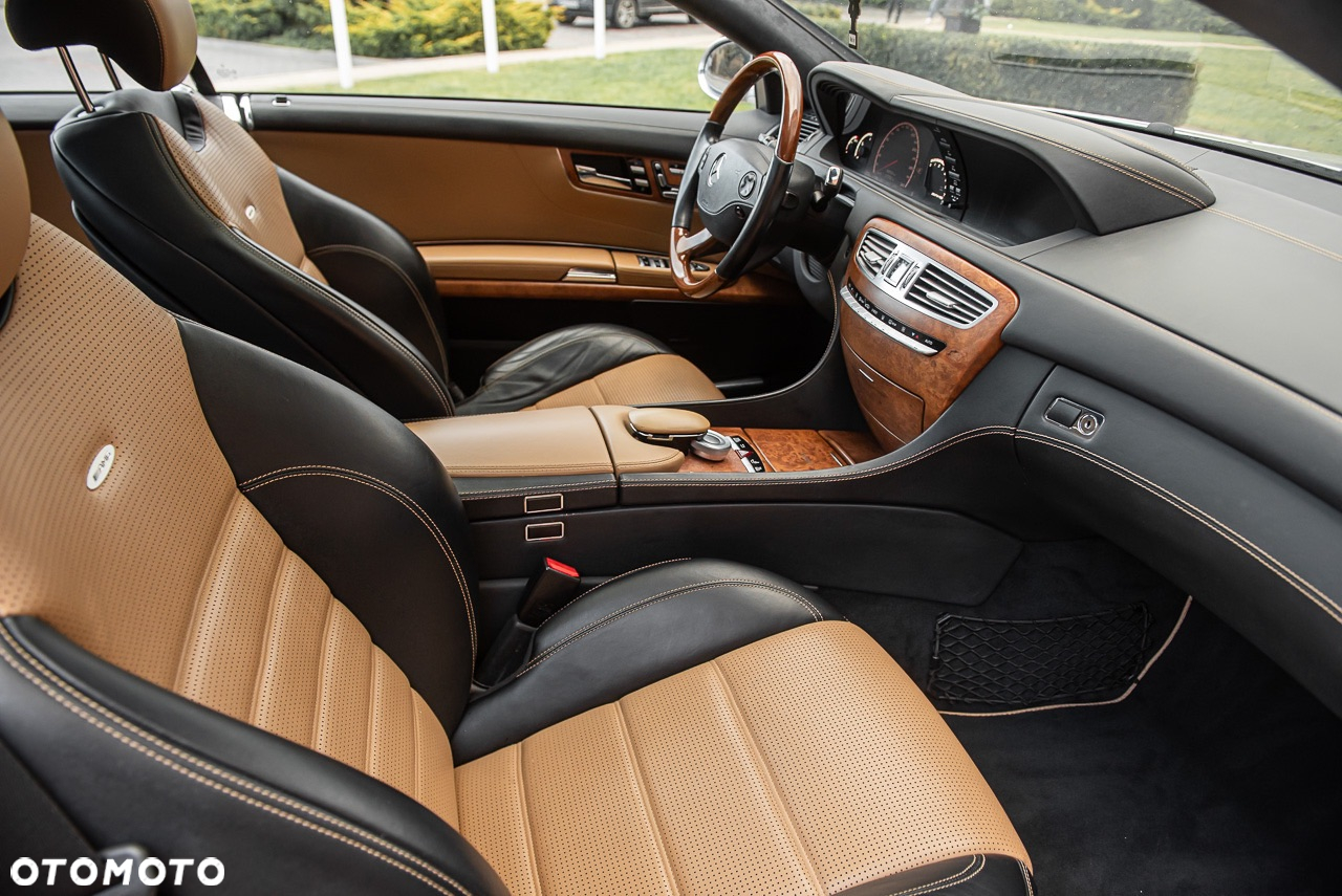 Mercedes-Benz CL 63 AMG 7G-TRONIC - 31