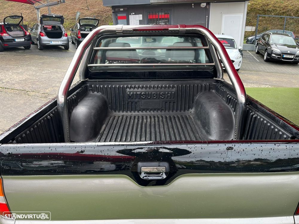 Mitsubishi L200 - 6