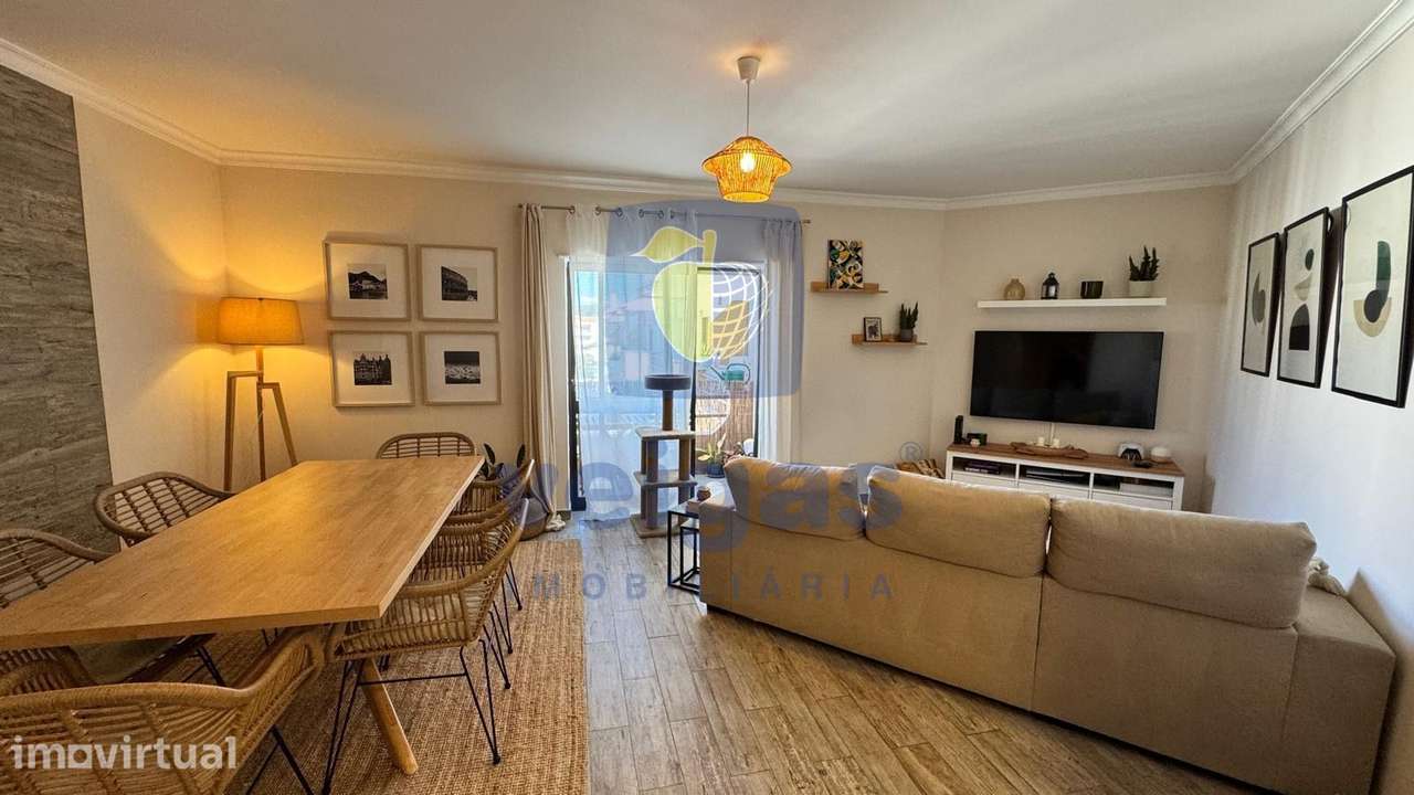 Apartamento T2 Renovado em Caldas da Rainha - Grande imagem: 3/17
