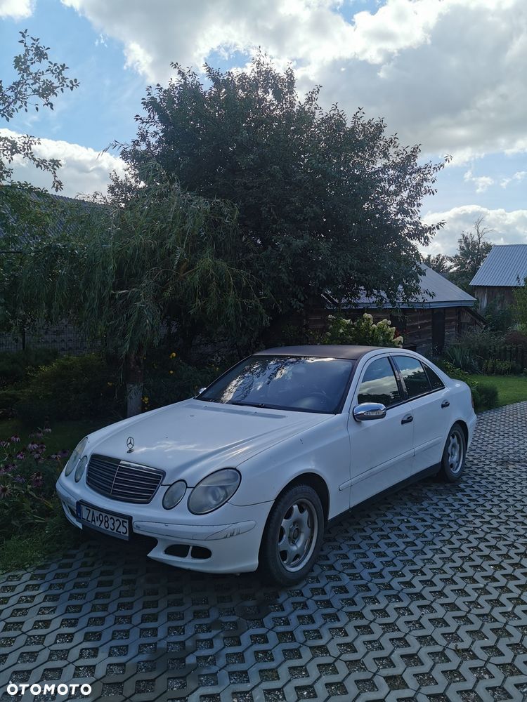 Mercedes-Benz Klasa E - 6