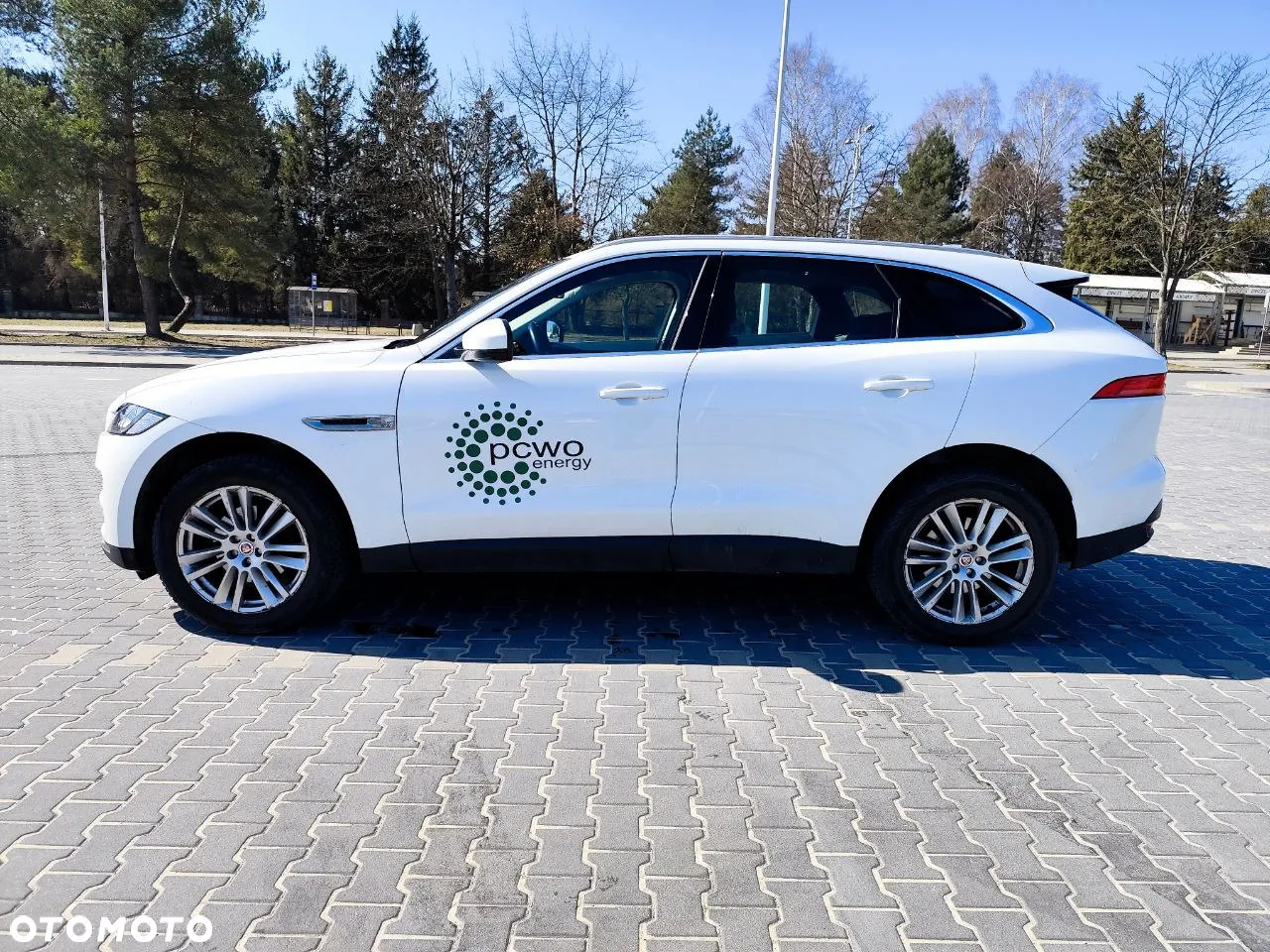 Jaguar F-Pace - 13