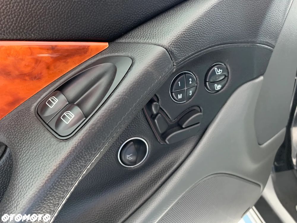 Mercedes-Benz SL 500 - 17