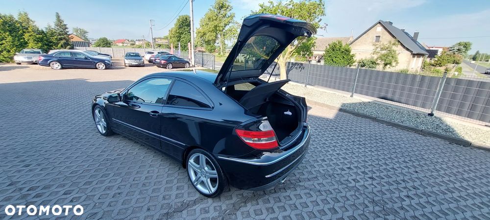 Mercedes-Benz CLC - 39
