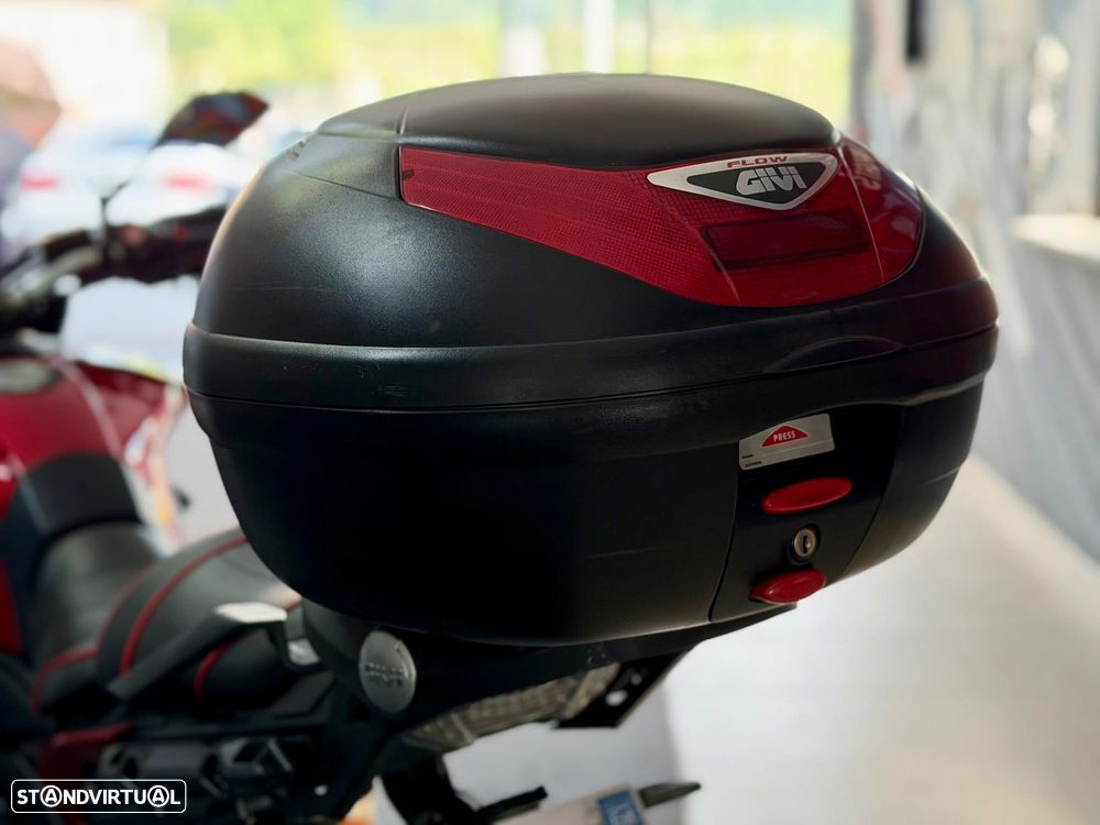 Yamaha MT-09 - 11