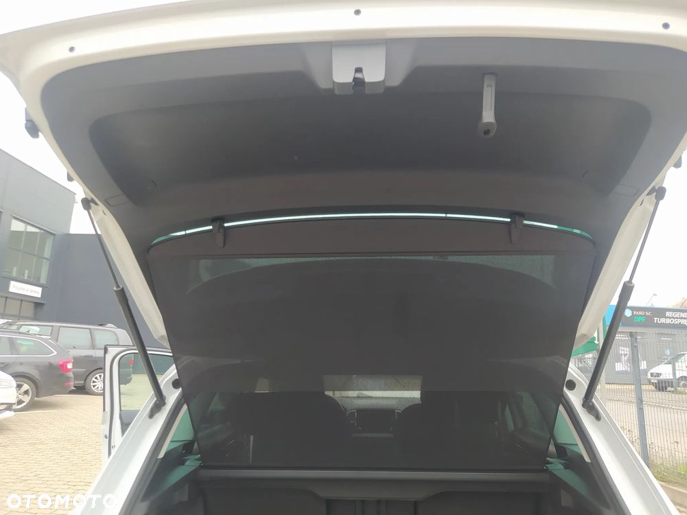 Skoda Karoq 2.0 TDI SCR 4x2 Style DSG - 25