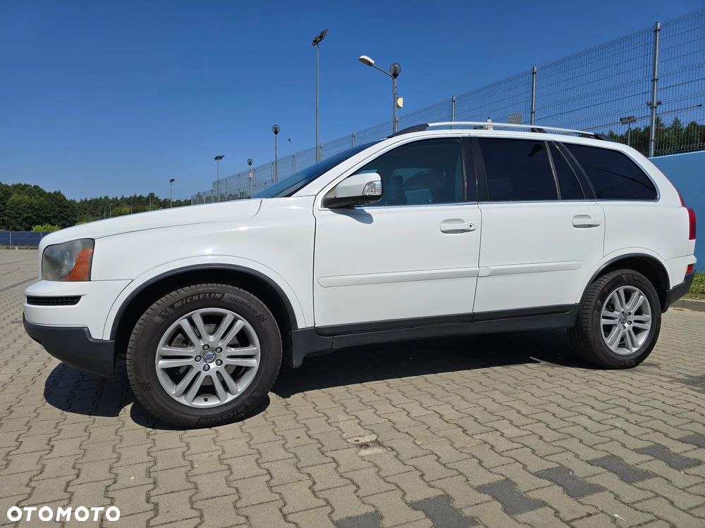 Volvo XC 90 3.2 AWD Momentum - 1