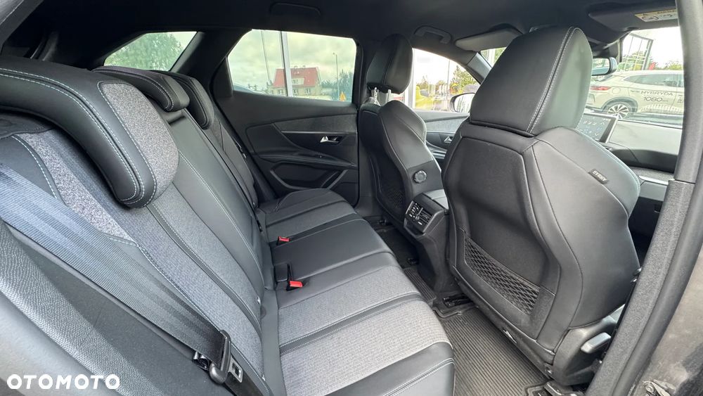 Peugeot 3008 1.2 PureTech mHEV Allure Pack S&S e-DCS6 - 15
