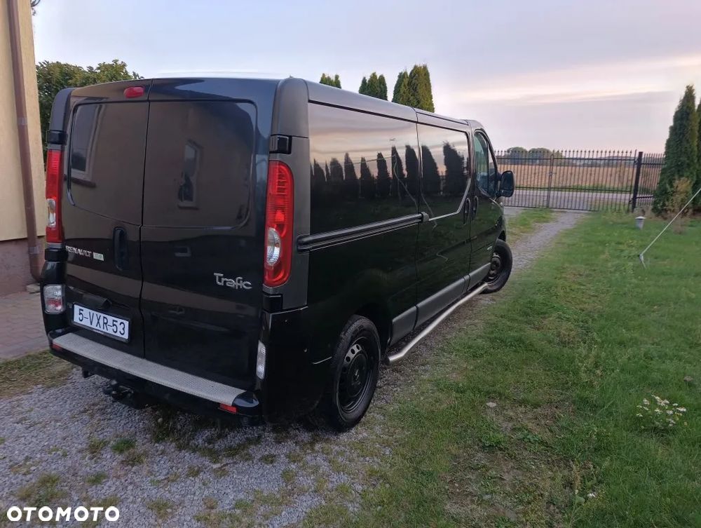 Renault Trafic - 28