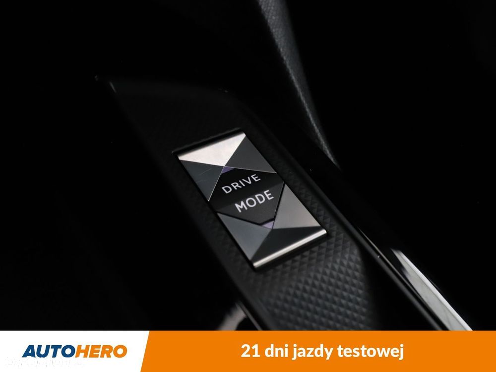 DS Automobiles DS 3 Crossback - 26