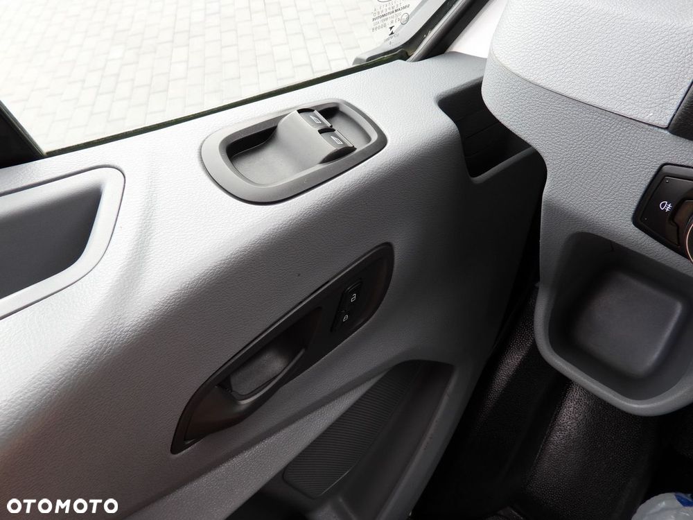 Ford TRANSIT FURGON CHŁODNIA  5*C KLIMATYZACJA  105KM - 27