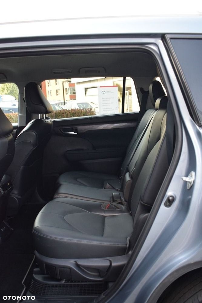 Toyota Highlander - 14