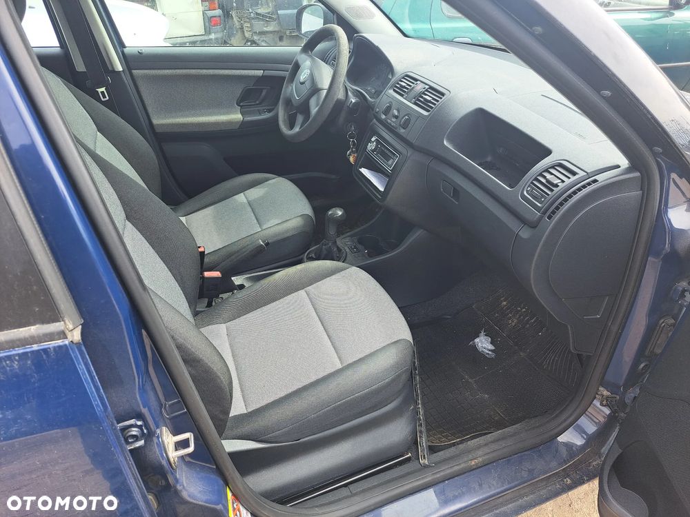 SKODA FABIA 1.6TDI 75KM 2010R - CZĘŚCI !!! - 10