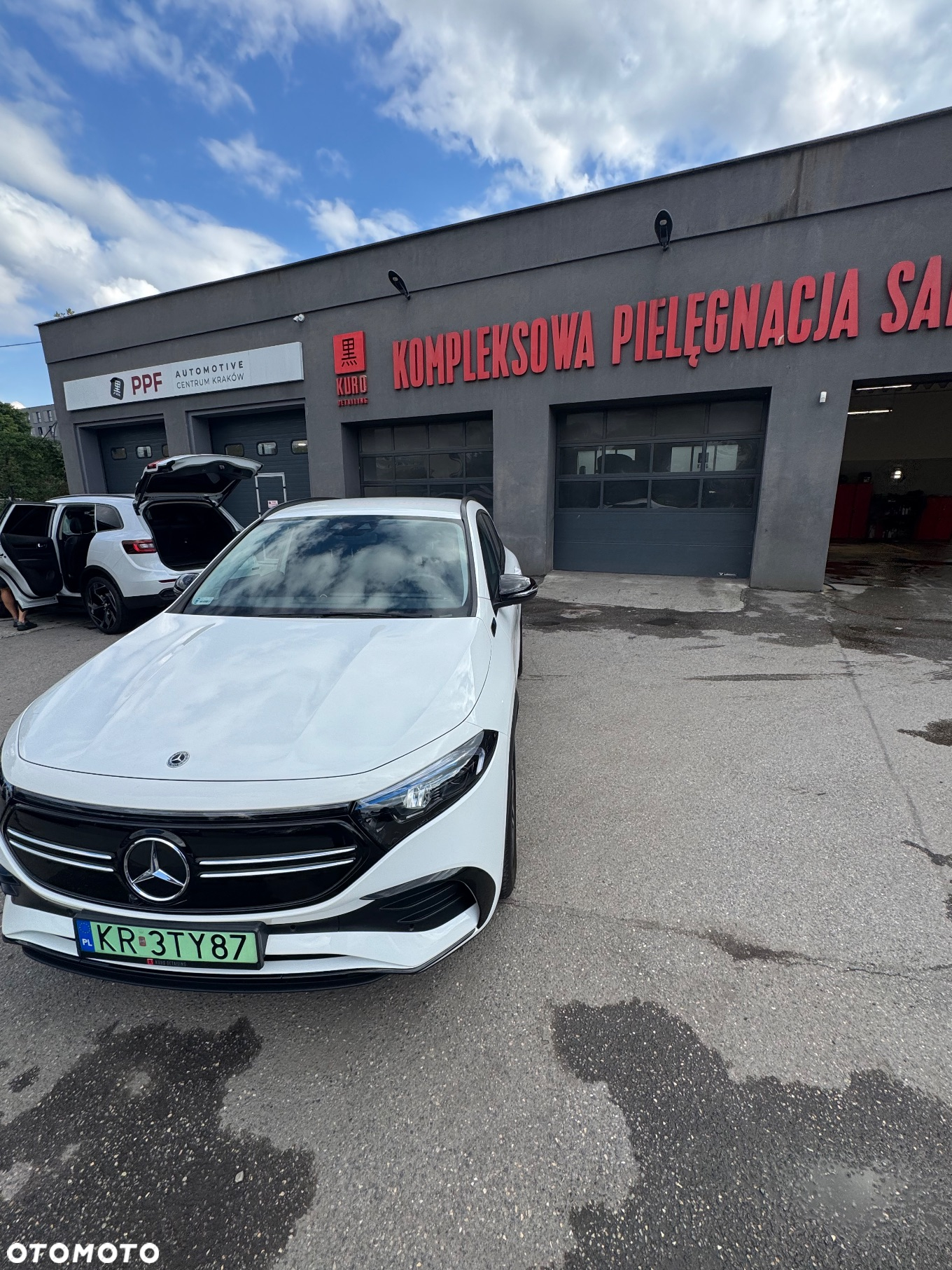 Mercedes-Benz EQA 250 66.5kWh AMG Line - 4