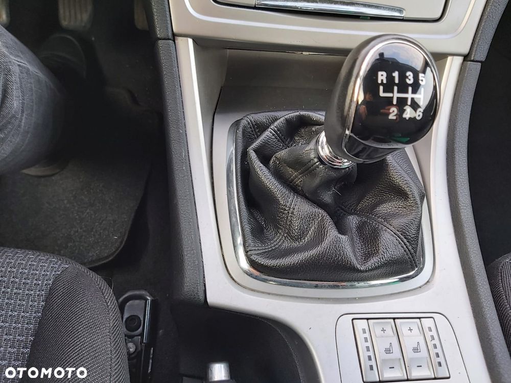 Ford Mondeo 1.8 TDCi Trend - 31