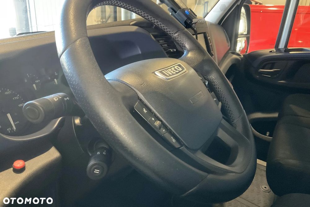 Iveco DAILY 35 3,0 CNG - 8