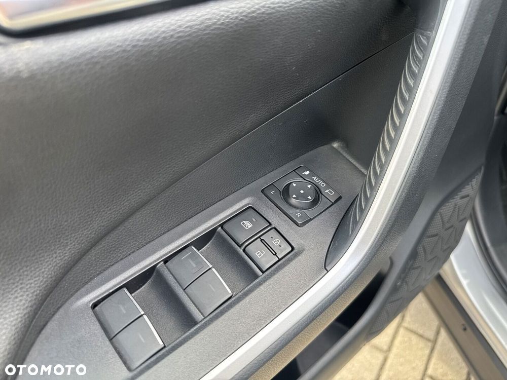 Toyota RAV4 2.5 Hybrid Comfort 4x2 - 18