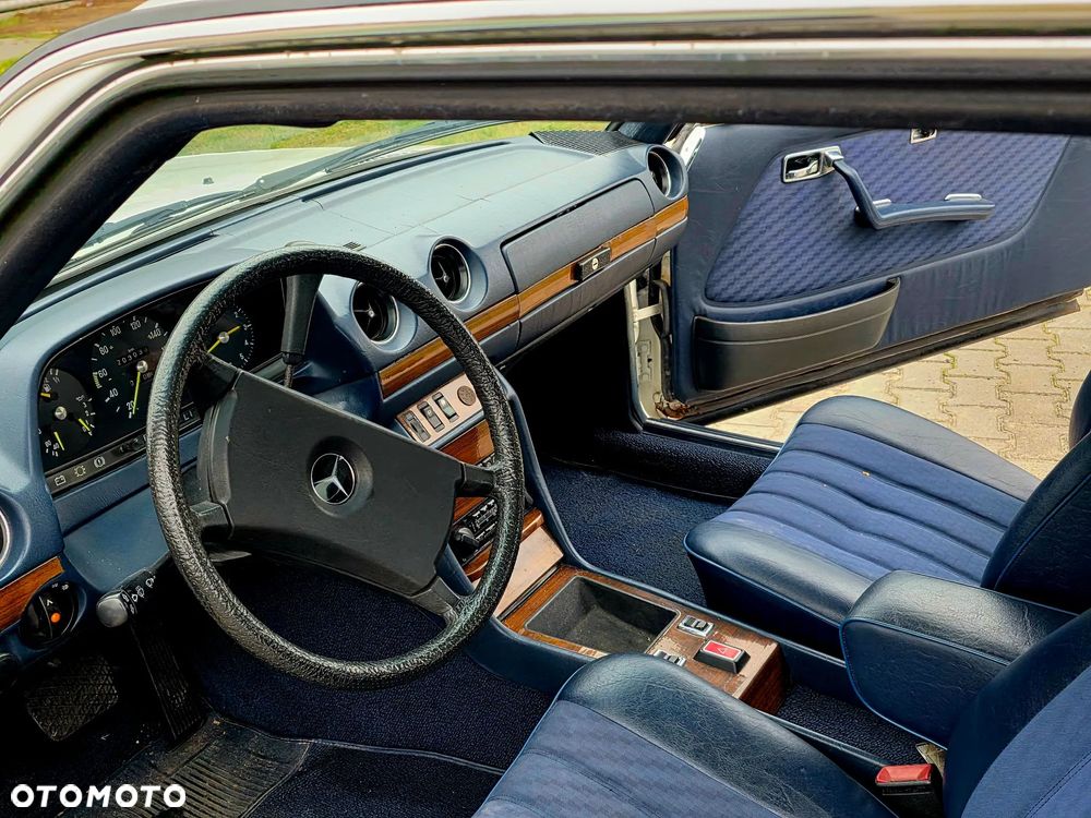 Mercedes-Benz W123 - 5