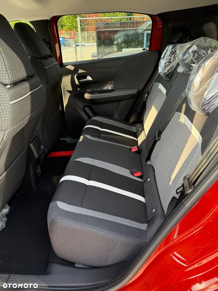 Opel Frontera 44kWh GS - 12