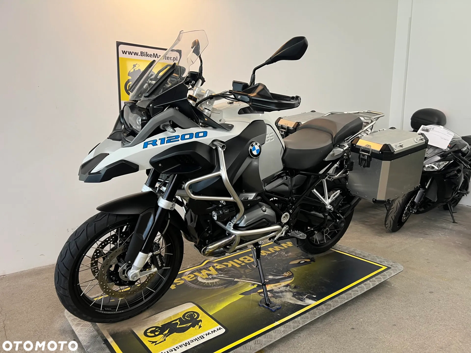 BMW Adventure