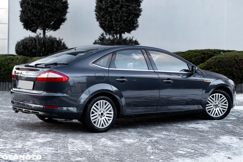 Ford Mondeo 2.5 Titanium X - 8
