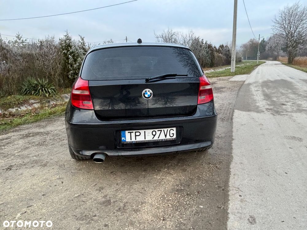 BMW Seria 1 120d DPF - 4