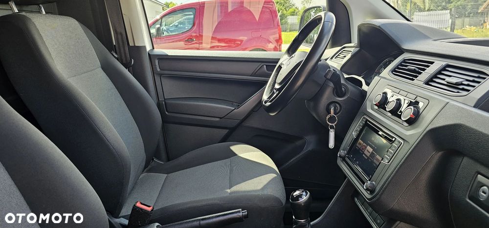 Volkswagen Caddy - 19