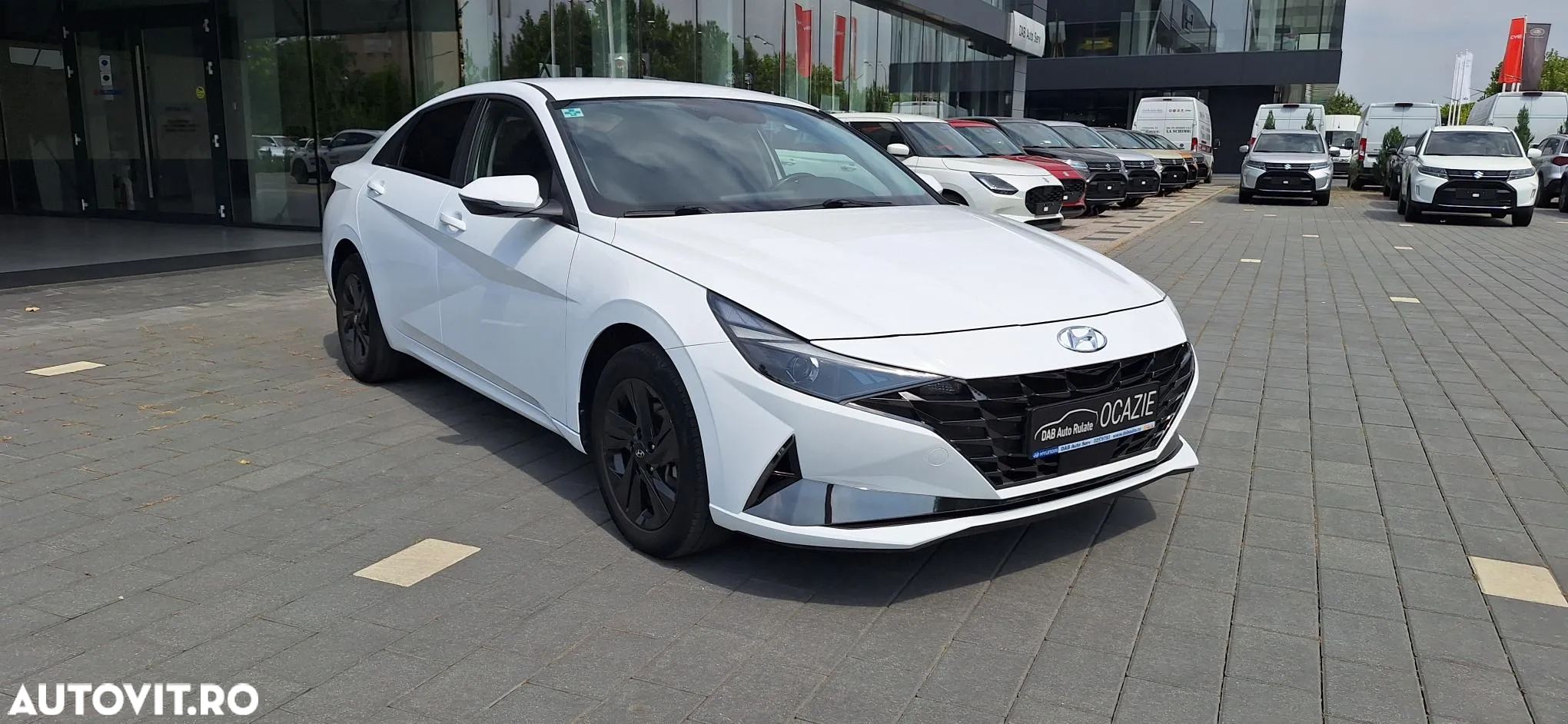 Hyundai Elantra 1.6 l 123 CP CVT Highway - 3