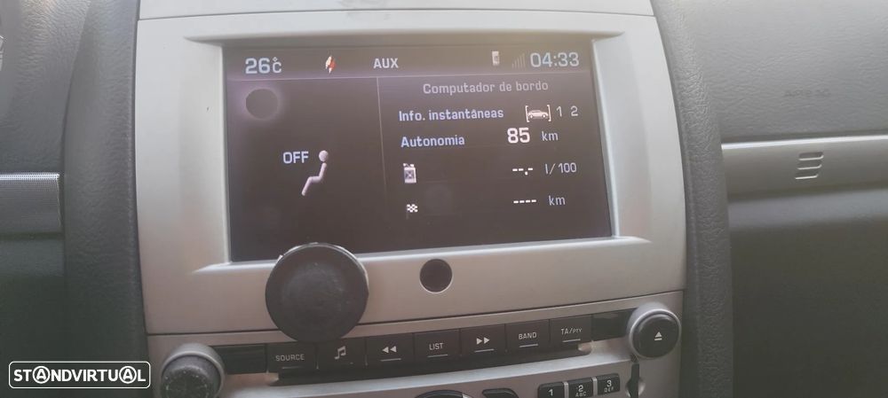 Peugeot 407 SW 1.6 HDi Premium - 23