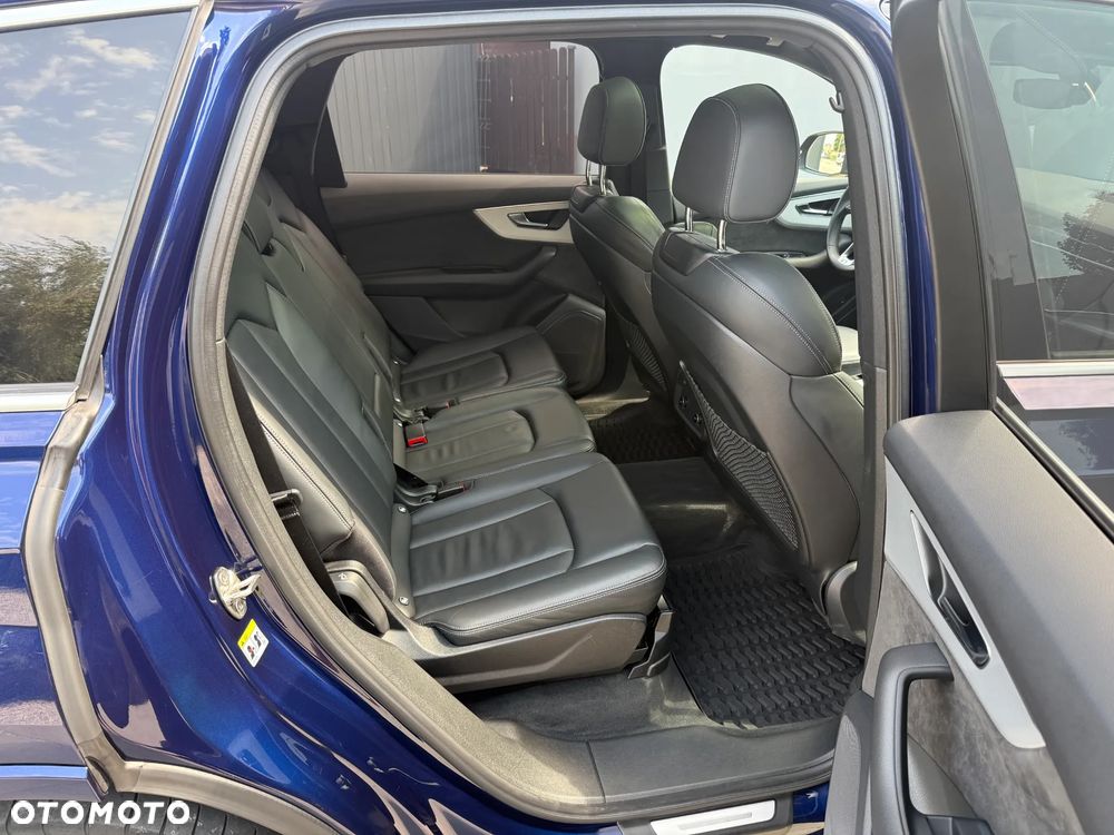 Audi Q7 45 TDI mHEV Quattro S Line Tiptr - 14