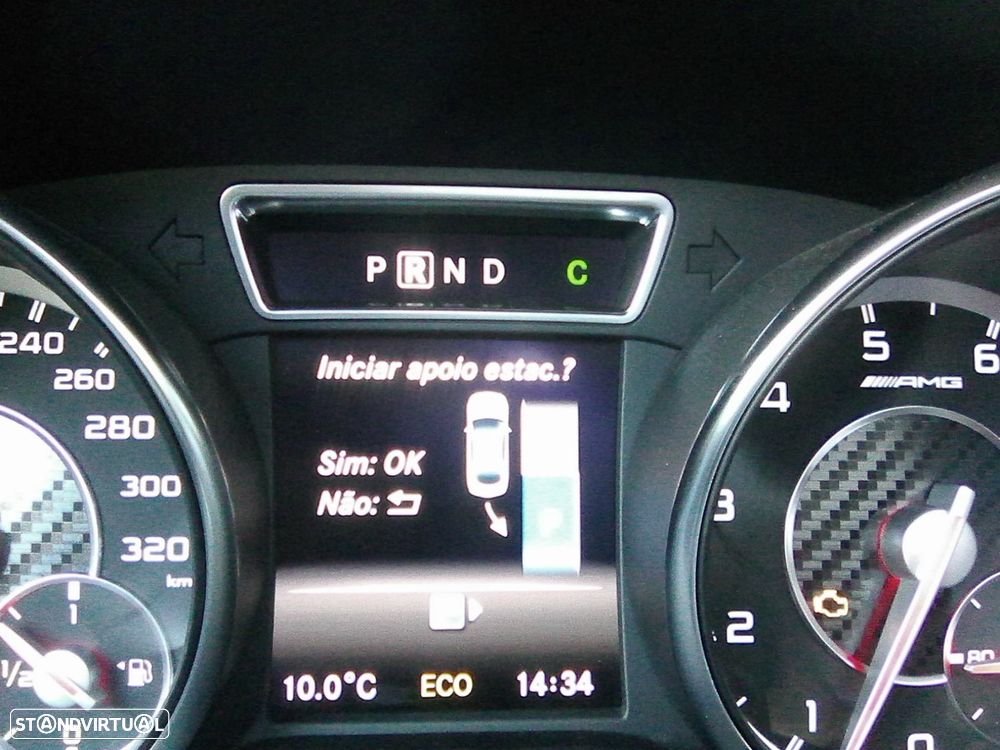 Mercedes-Benz A 45 AMG 4-Matic - 8