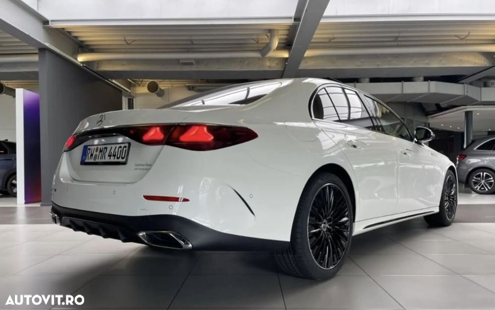 Mercedes-Benz E 200 9G-TRONIC Edition AMG Line - 3