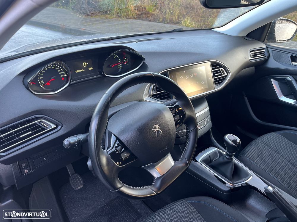 Peugeot 308 SW 1.5 BlueHDi Style - 17