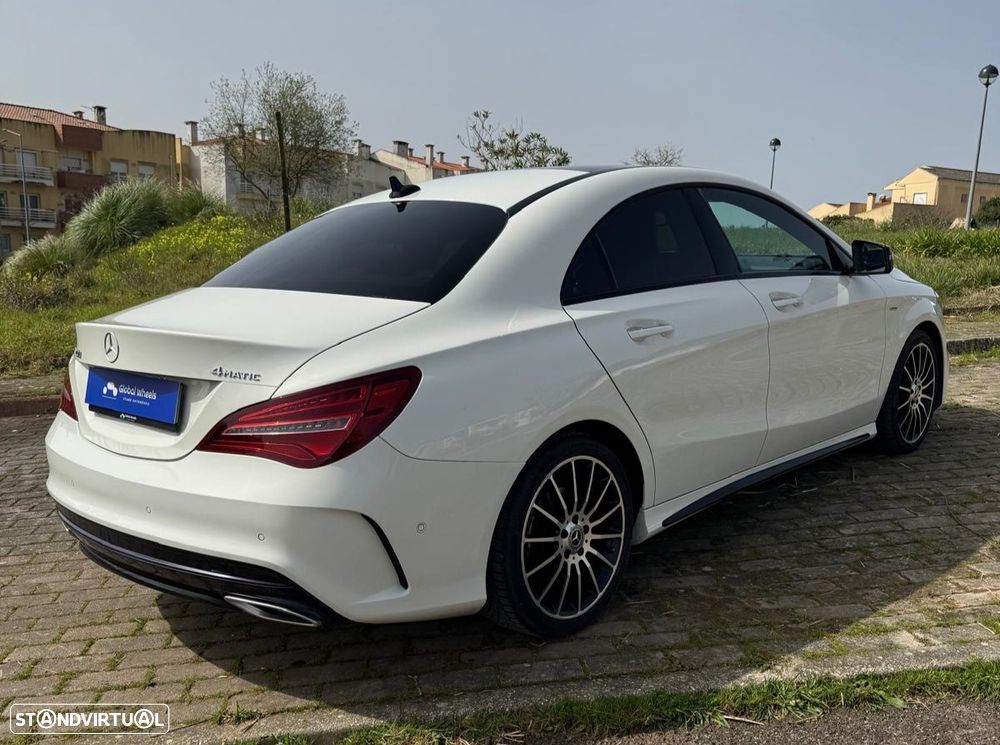 Mercedes-Benz CLA 220 d 4Matic 7G-DCT AMG Line - 5