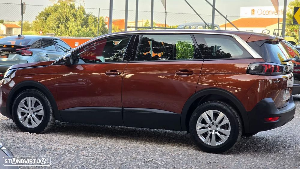 Peugeot 5008 - 10