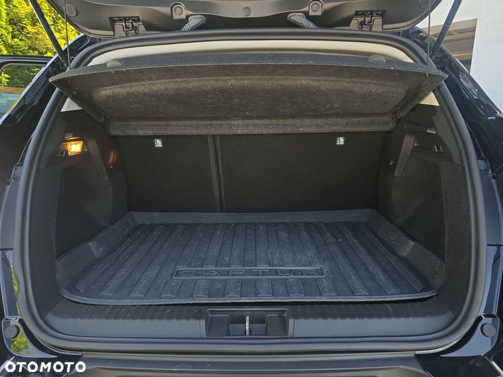 Renault Captur - 26