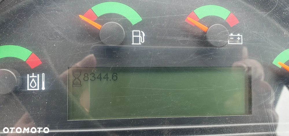 Caterpillar 906M - 11