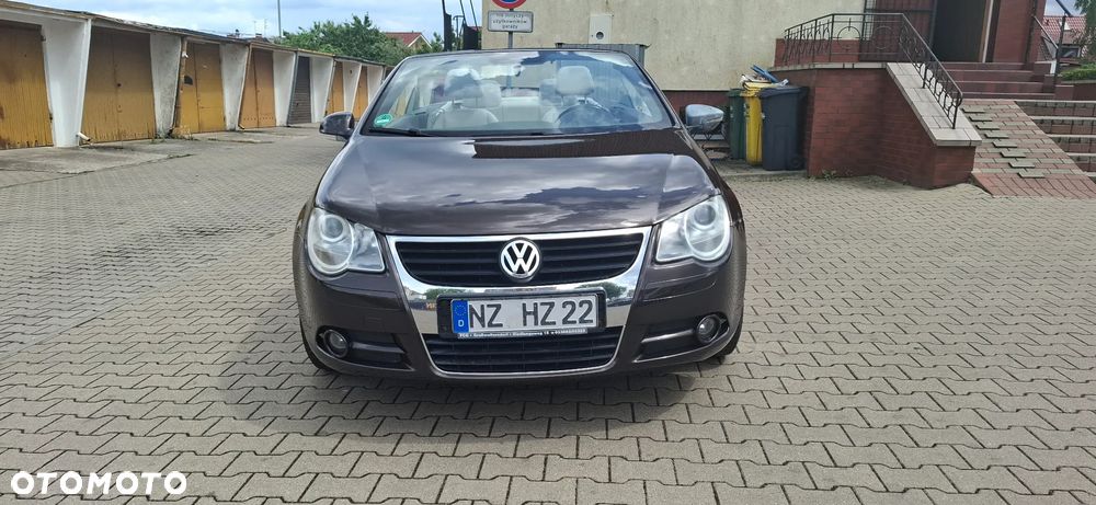 Volkswagen Eos 2.0 TDI DPF DSG Exclusive - 2