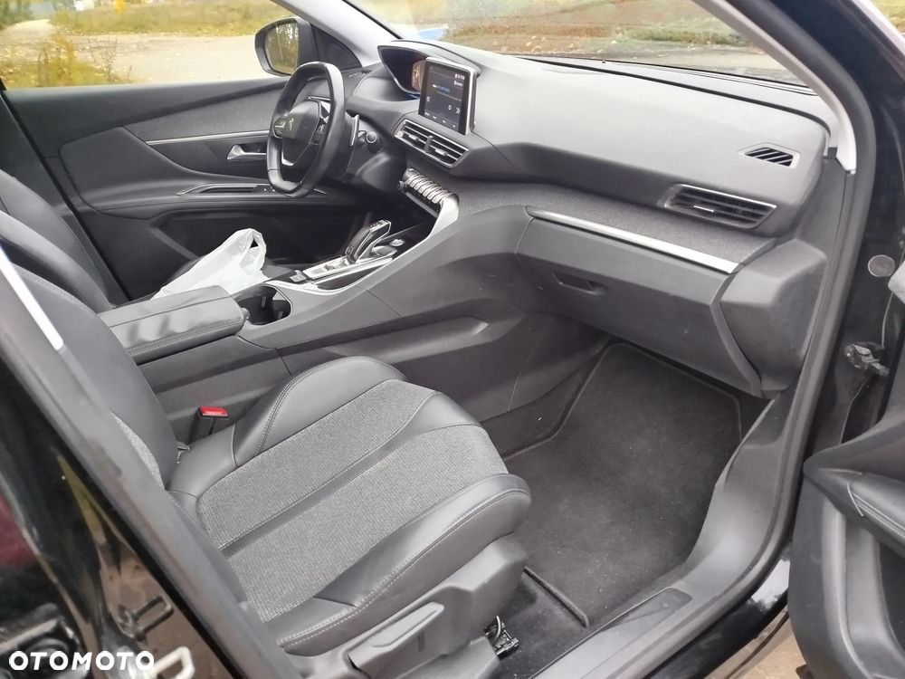 Peugeot 3008 - 19