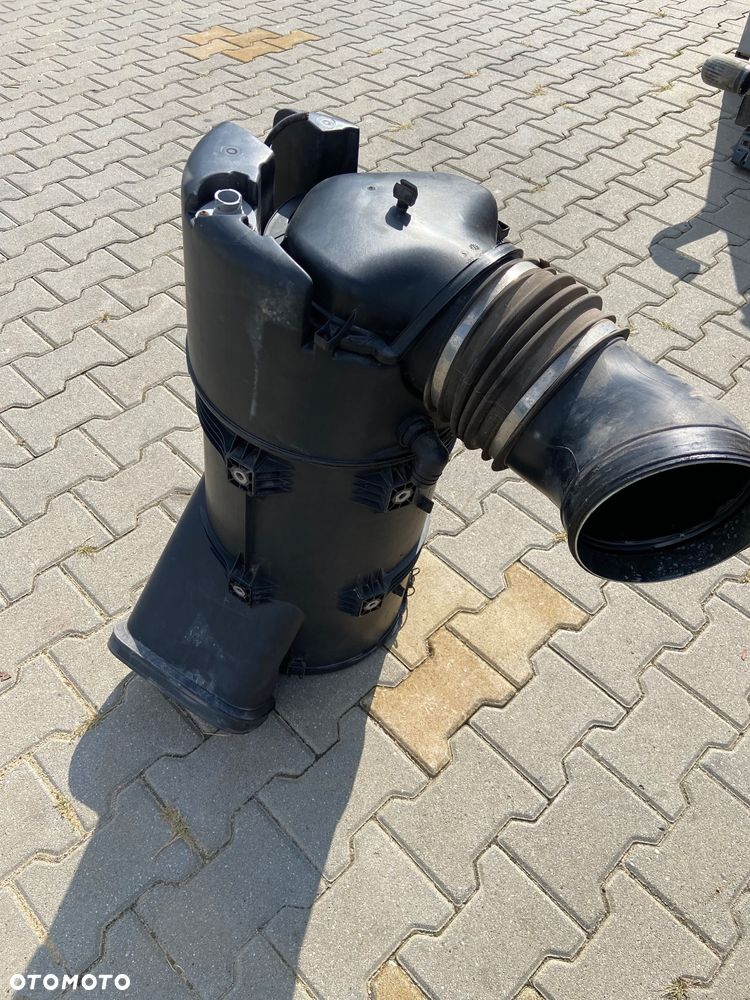 Obudowa filtra powietrza MAN TGX TGS euro 6 - 4