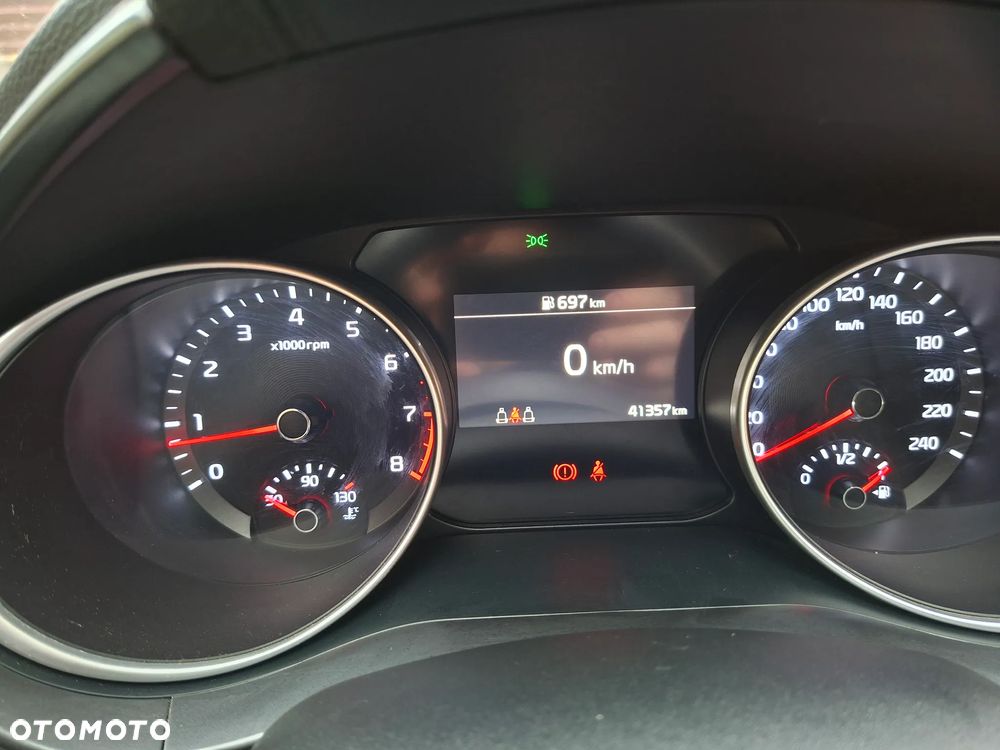 Kia XCeed - 11