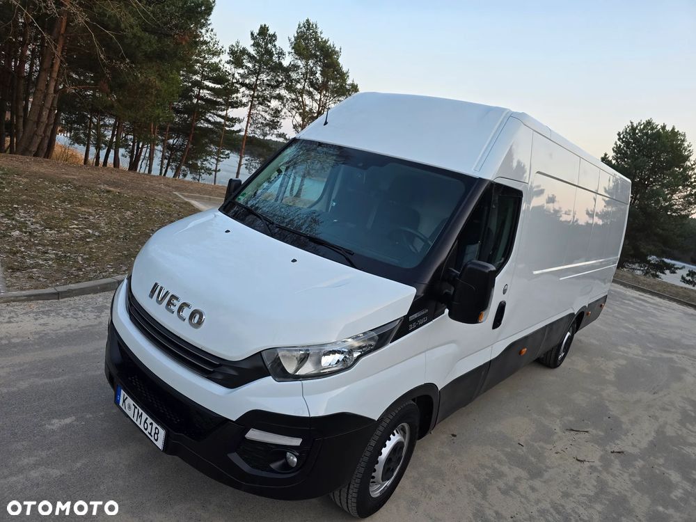 Iveco Daily - 12