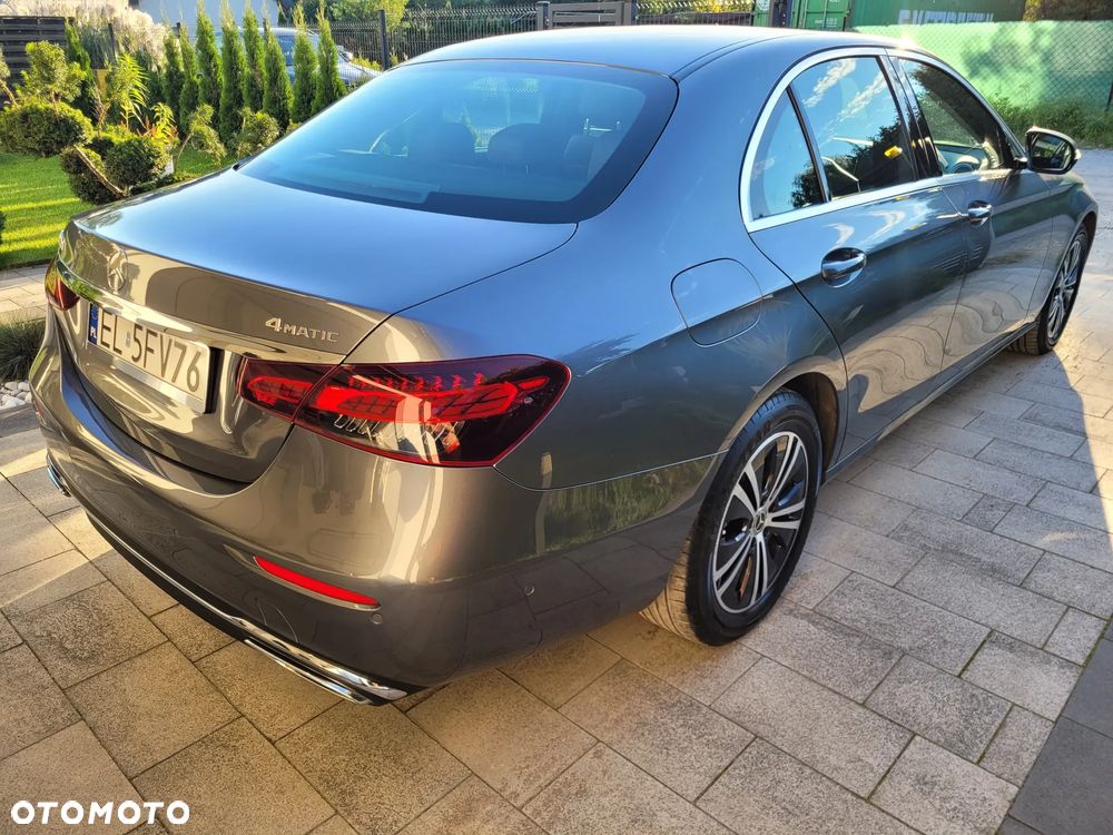 Mercedes-Benz Klasa E 220 d 4-Matic - 8