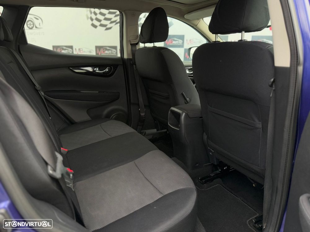 Nissan Qashqai 1.5 dCi N-Connecta - 43