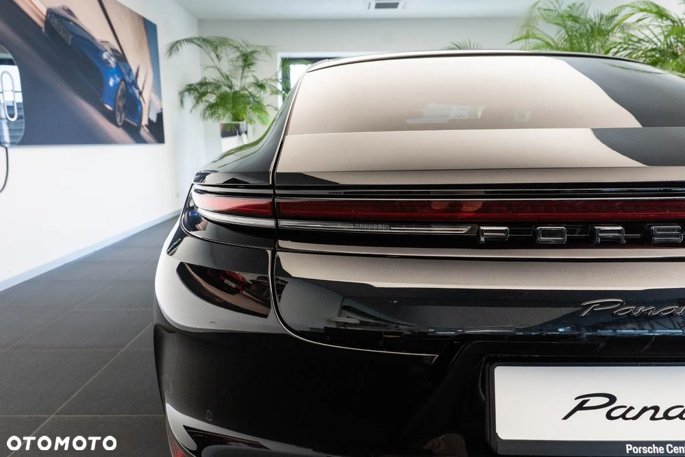 Porsche Panamera 4S E-Hybrid - 35