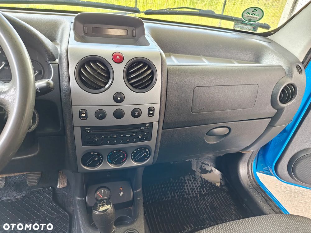 Citroën Berlingo 1.4i First - 9
